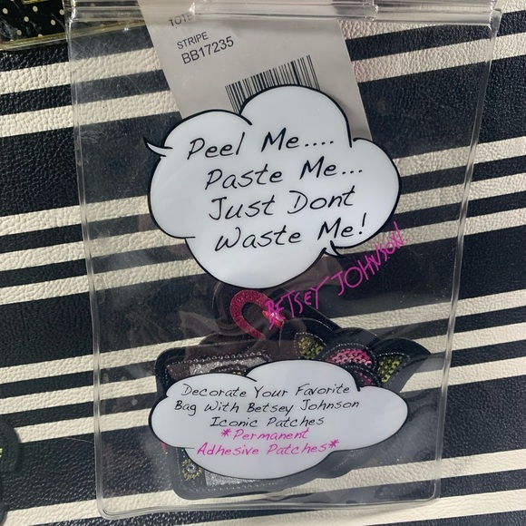 Betsey Johnson Black And White Striped Tote with Patches BRAND NEW WITH TAGS - Picture 9 of 13